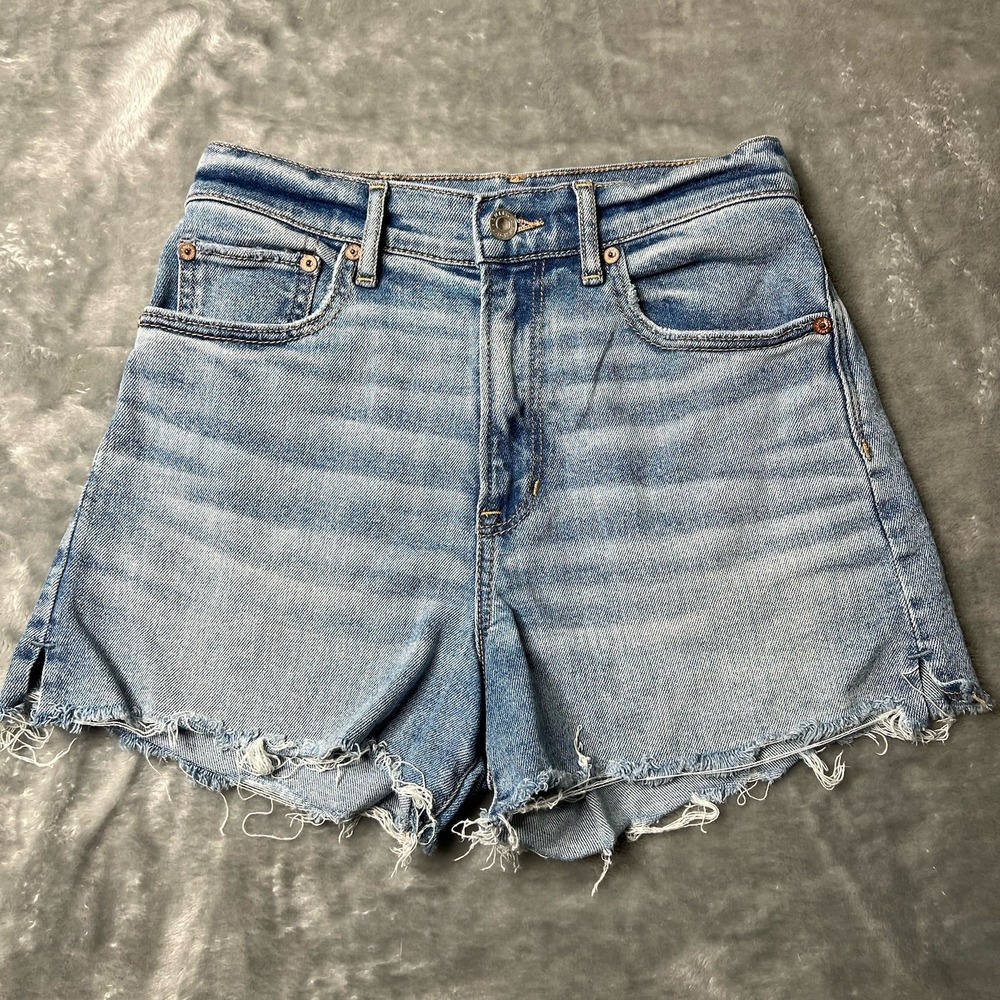 American Eagle Shorts Women Size 2 Blue Denim Cut Off Shorts Medium Wash